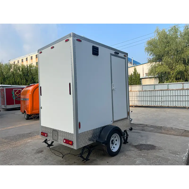 Rimorchio per toilette mobile a stazione singola